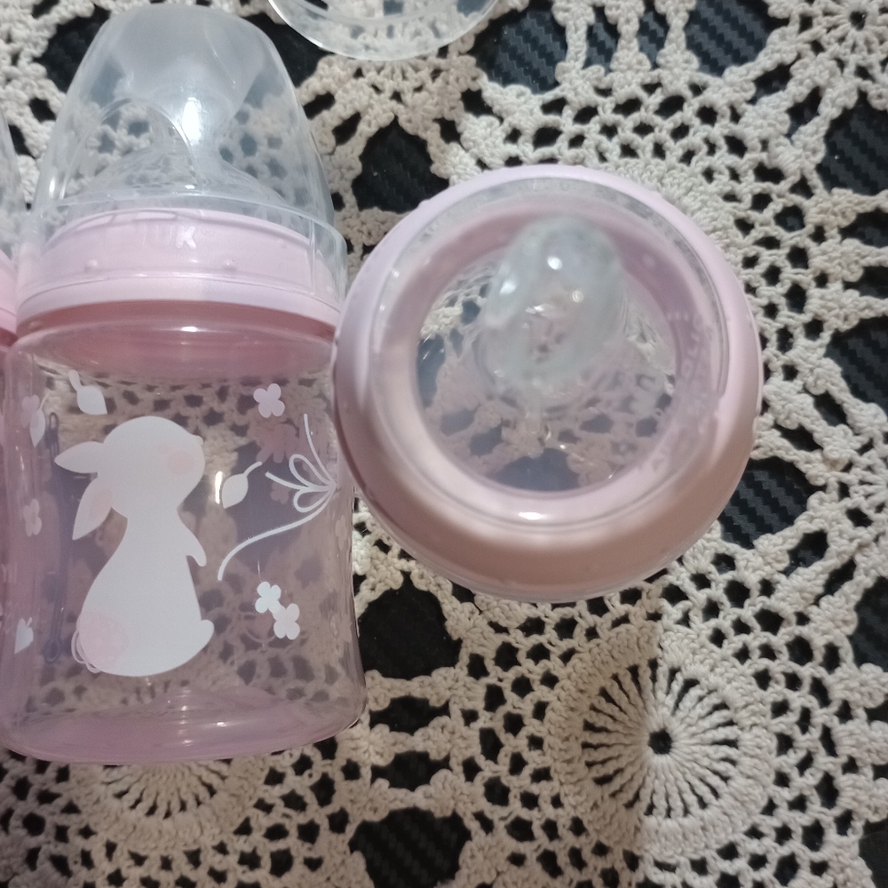 EUC Nuk smooth flow anti colic baby bottles Pink Rose Set of 4 - Picture 2 of 7